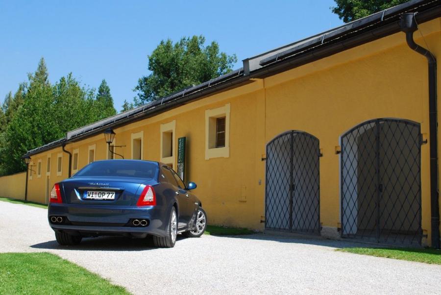  Maserati Quattroporte S 2008 года  (фото 3 из 97)